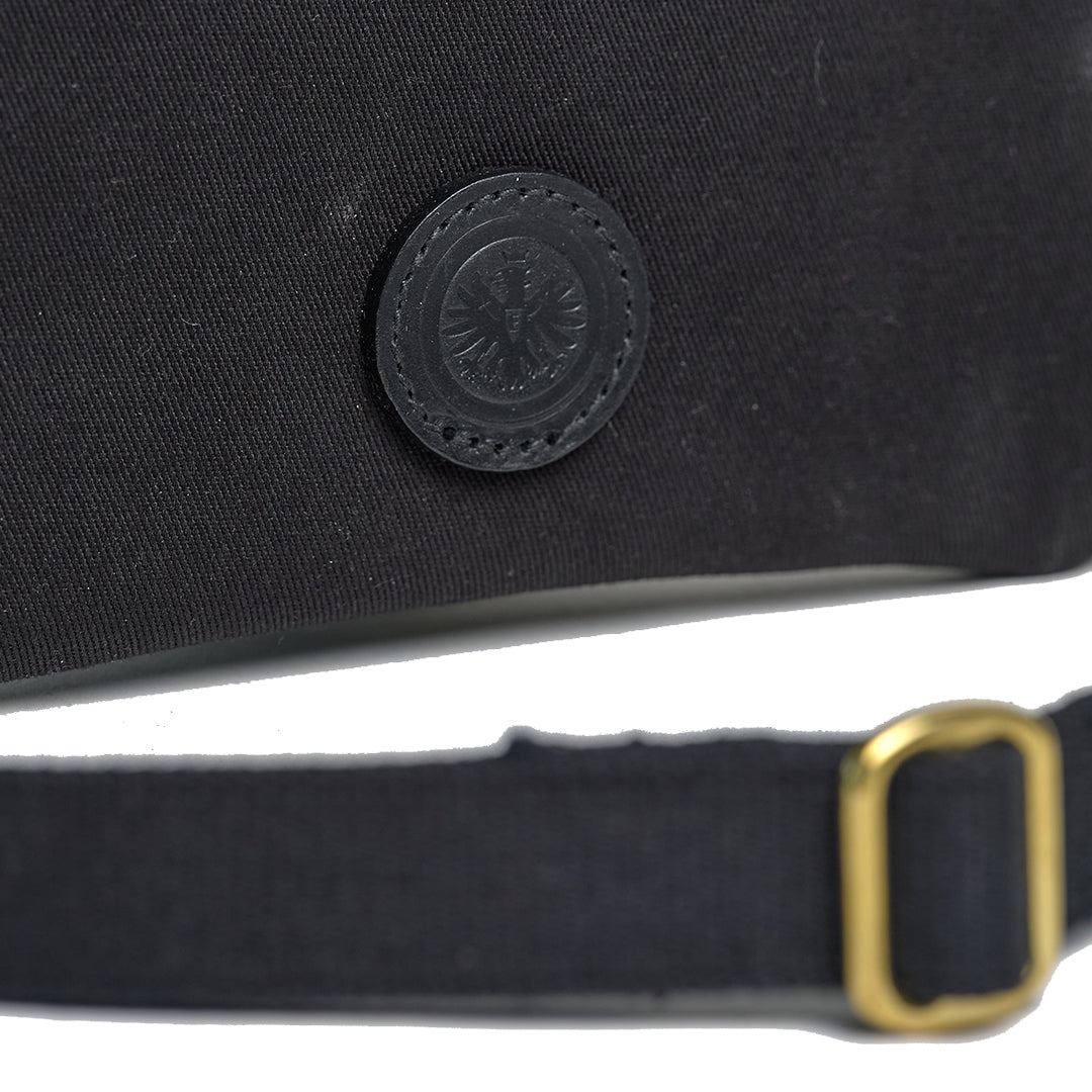 Vogel Strauss x Eintracht Frankfurt x Croots | Umhängetasche