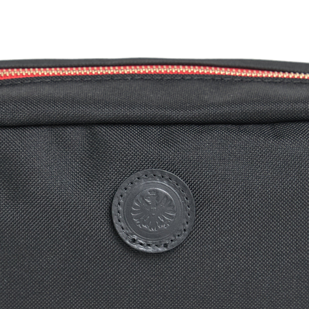 Vogel Strauss x Eintracht Frankfurt x Croots | Kulturbeutel