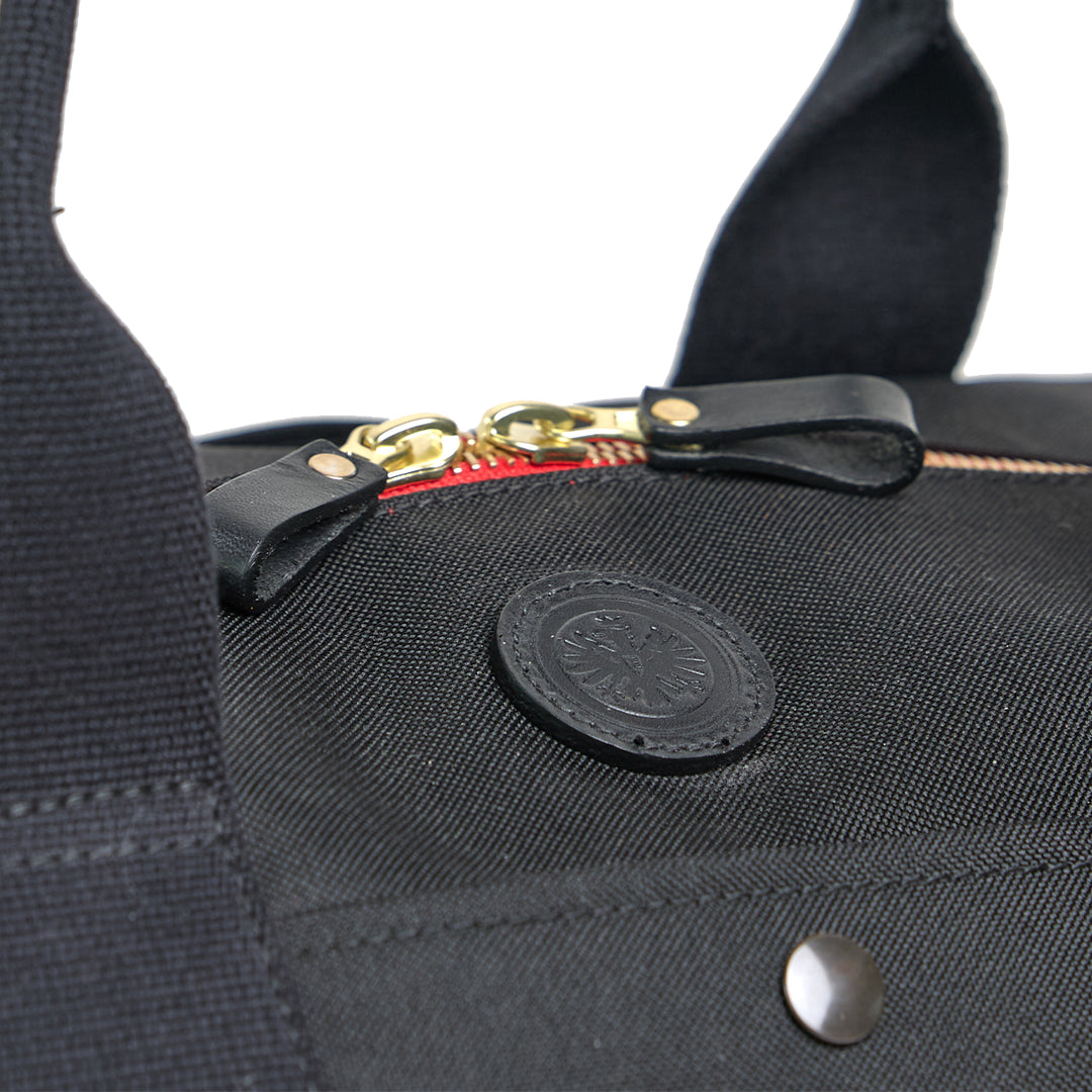 Eintracht Frankfurt x Croots x Vogel Strauss | Weekender